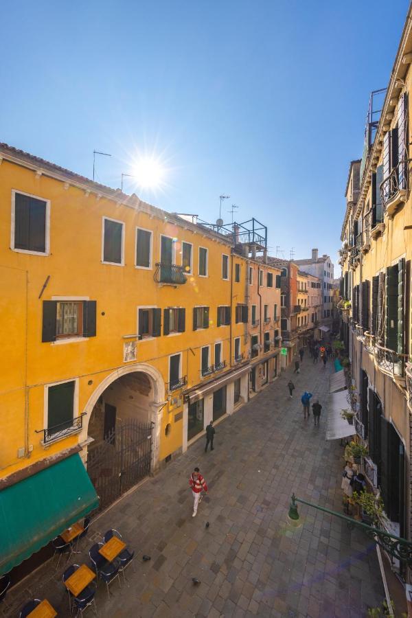 Rialto Bridge Luxury Apartment Venice Exterior photo